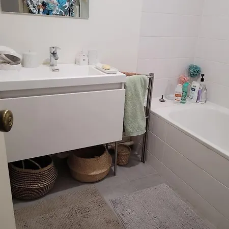 75016 Apartment Paris